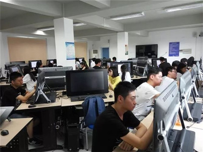 信息技術(shù)專業(yè)群技術(shù)推廣 中職信息管理學(xué)校2019年招生亮點(diǎn)